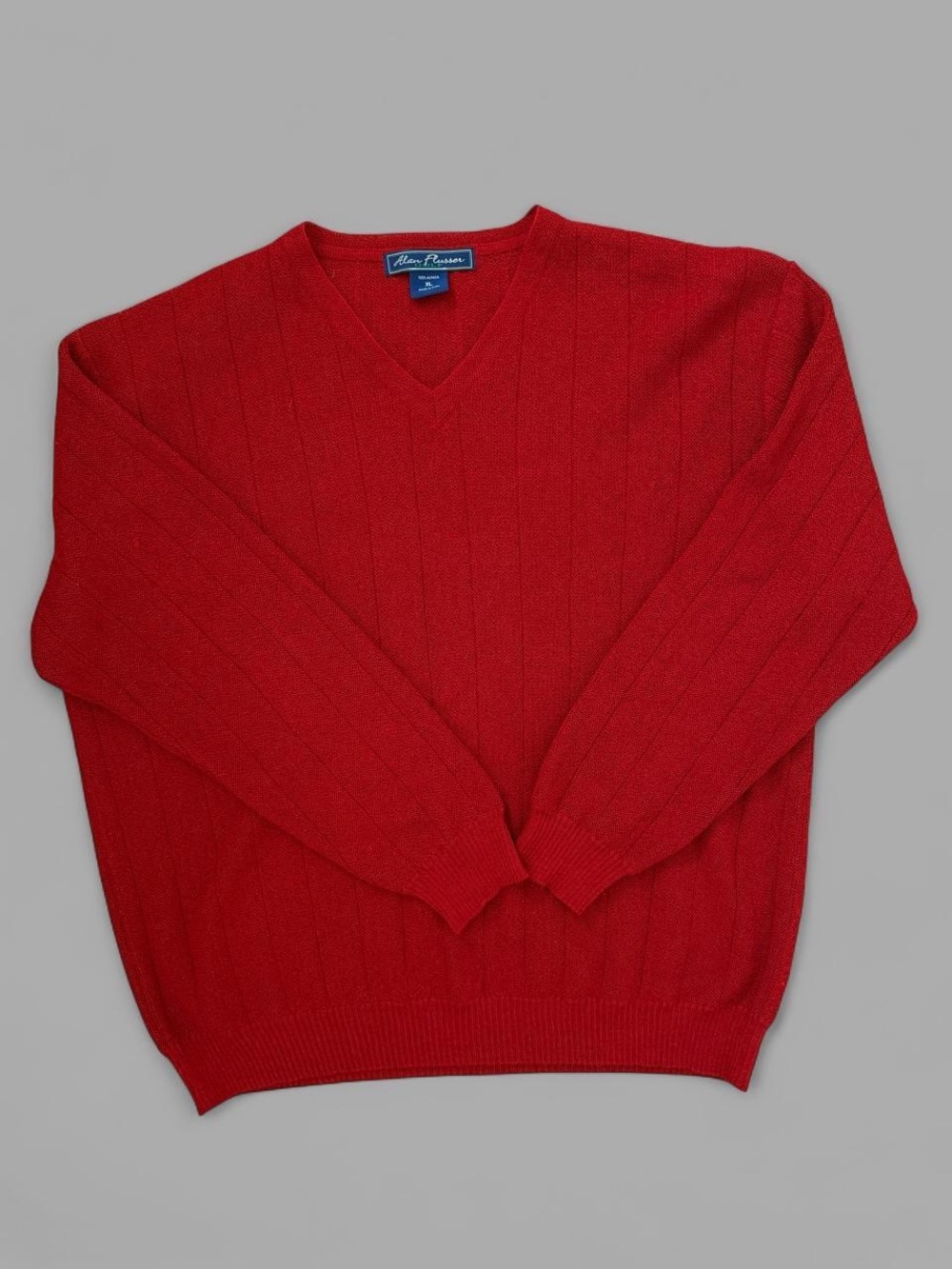 Vintage Y2K Alan Flusser Golf Red sweater.